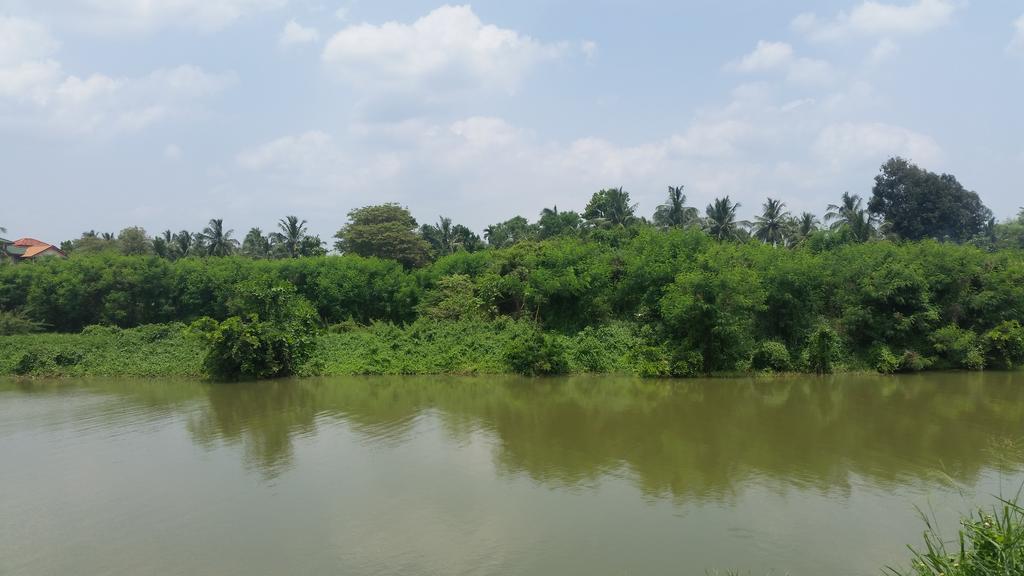 Sunhill Lake Tourist Rest Hotell Anuradhapura Eksteriør bilde